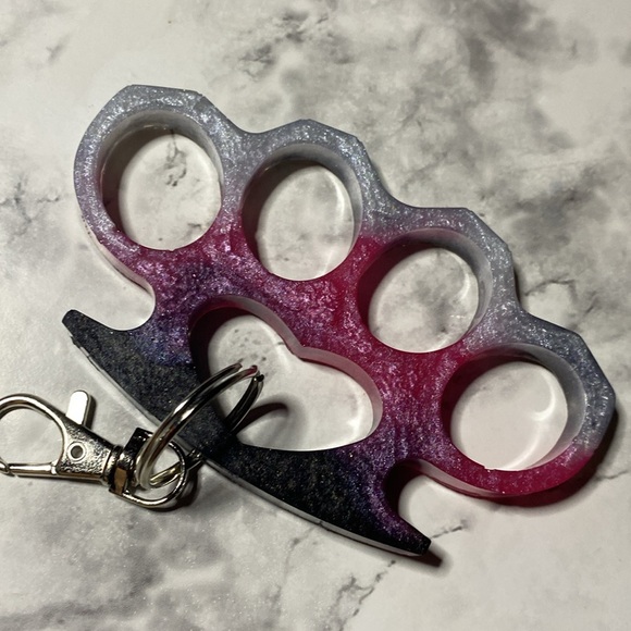 Knuckles keychain - Picture 1 of 8